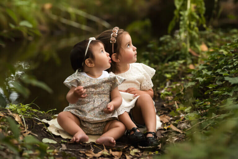Sibilings in the forest