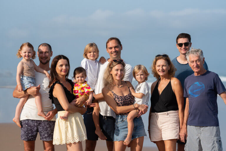 Multigenerational Family photo session in Cote des Basques, Biarritz