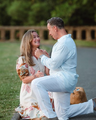Engagement session in Biarritz Lighthouse