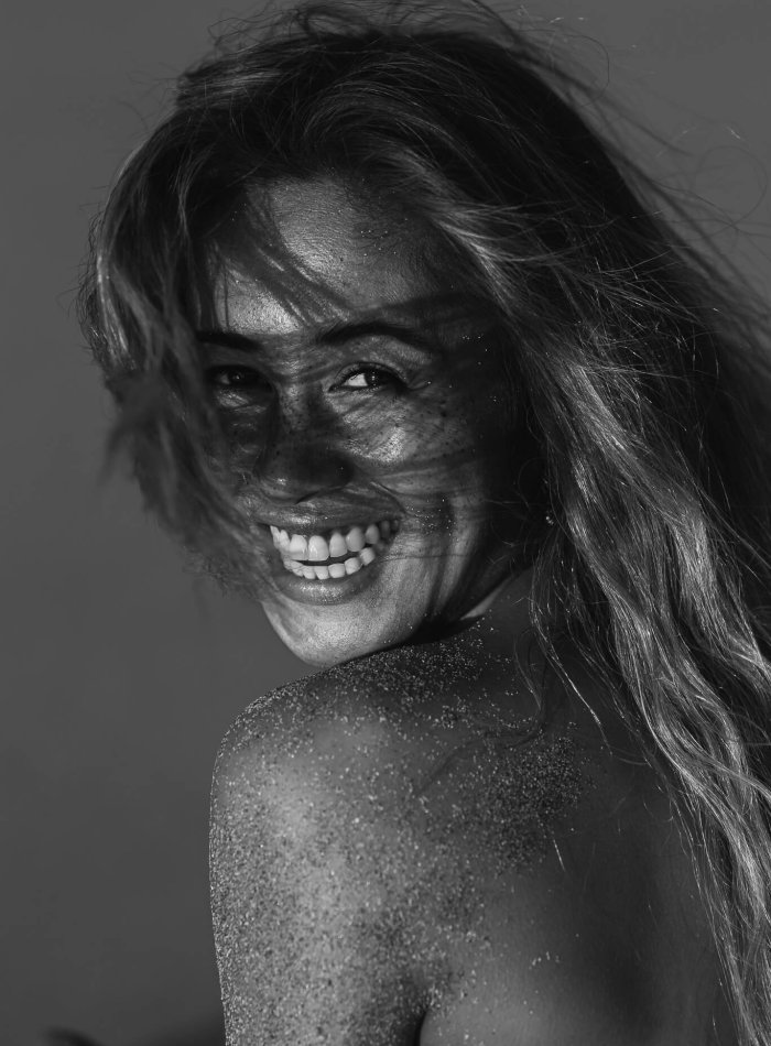 Black and white female portrait at the beach in Guethary